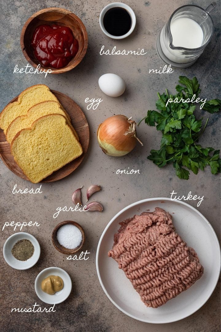 A photo of all the ingredients needed to make this turkey meatloaf recipe.